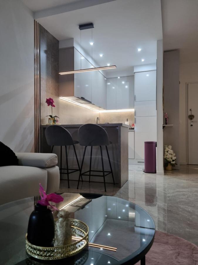 Apartment "50 Shades" With Balcony And Free Parking In The Garage Задар Экстерьер фото